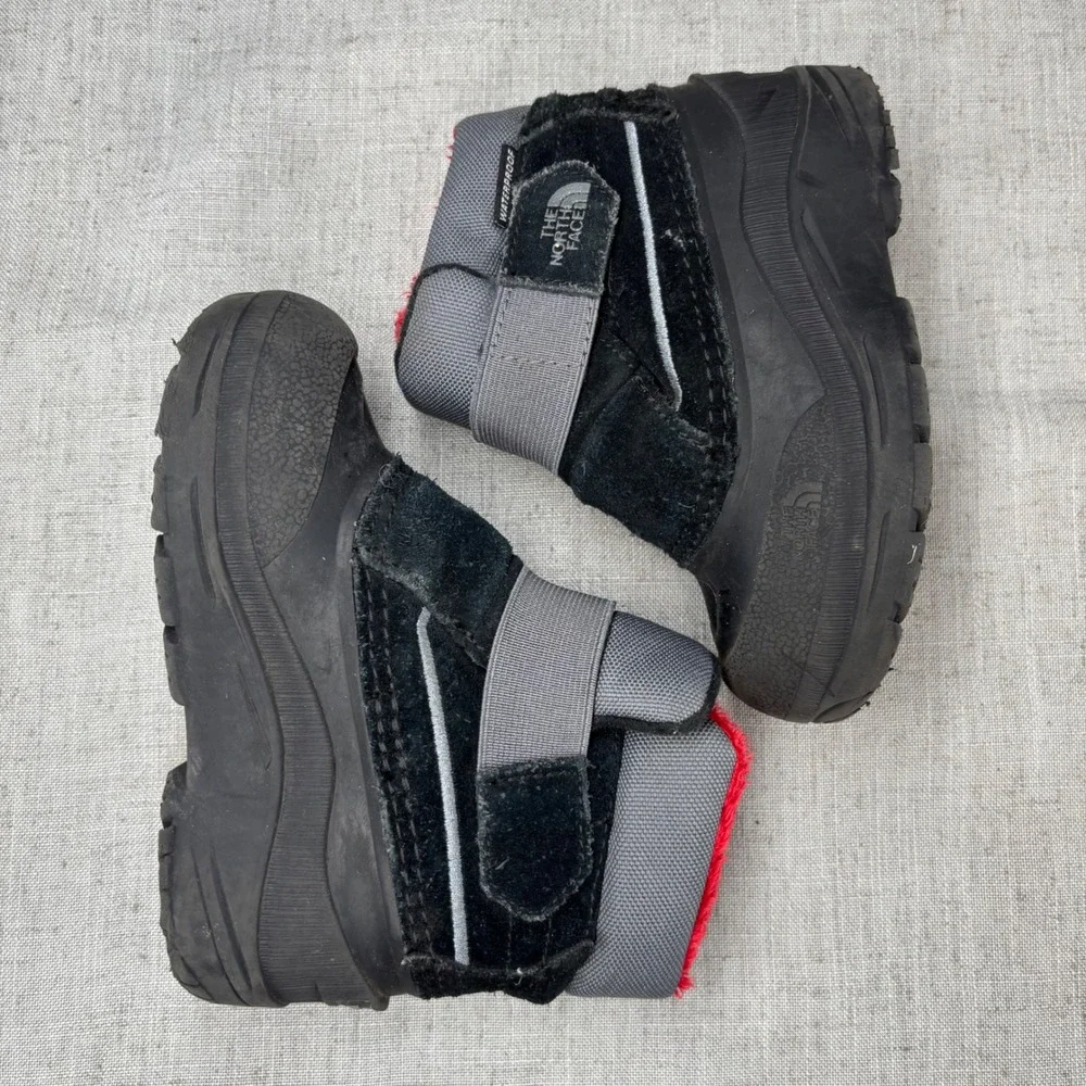The North Face Alpenglow Kids Snow Boots Black Red Waterproof Size 8 Toddler